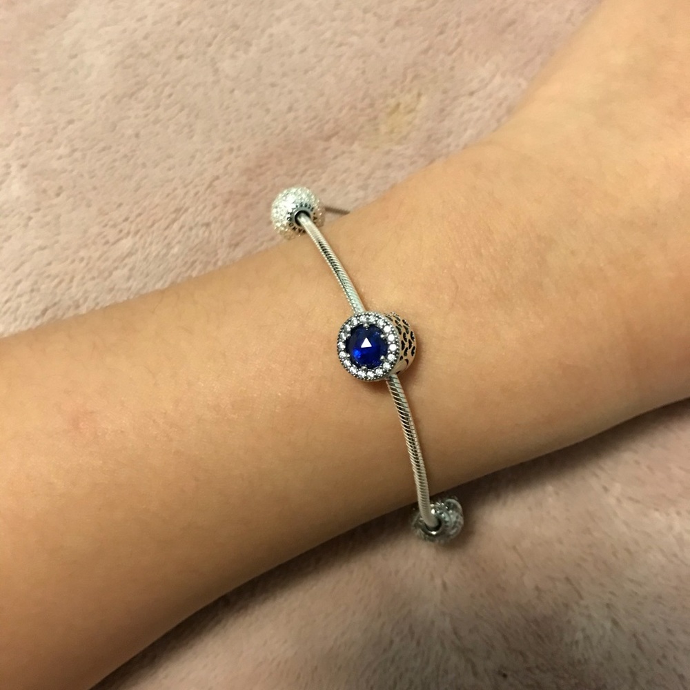 PANDORA Essence Bracelet - Picture 7 of 9